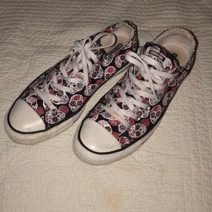 “Día de los muertos” converse
